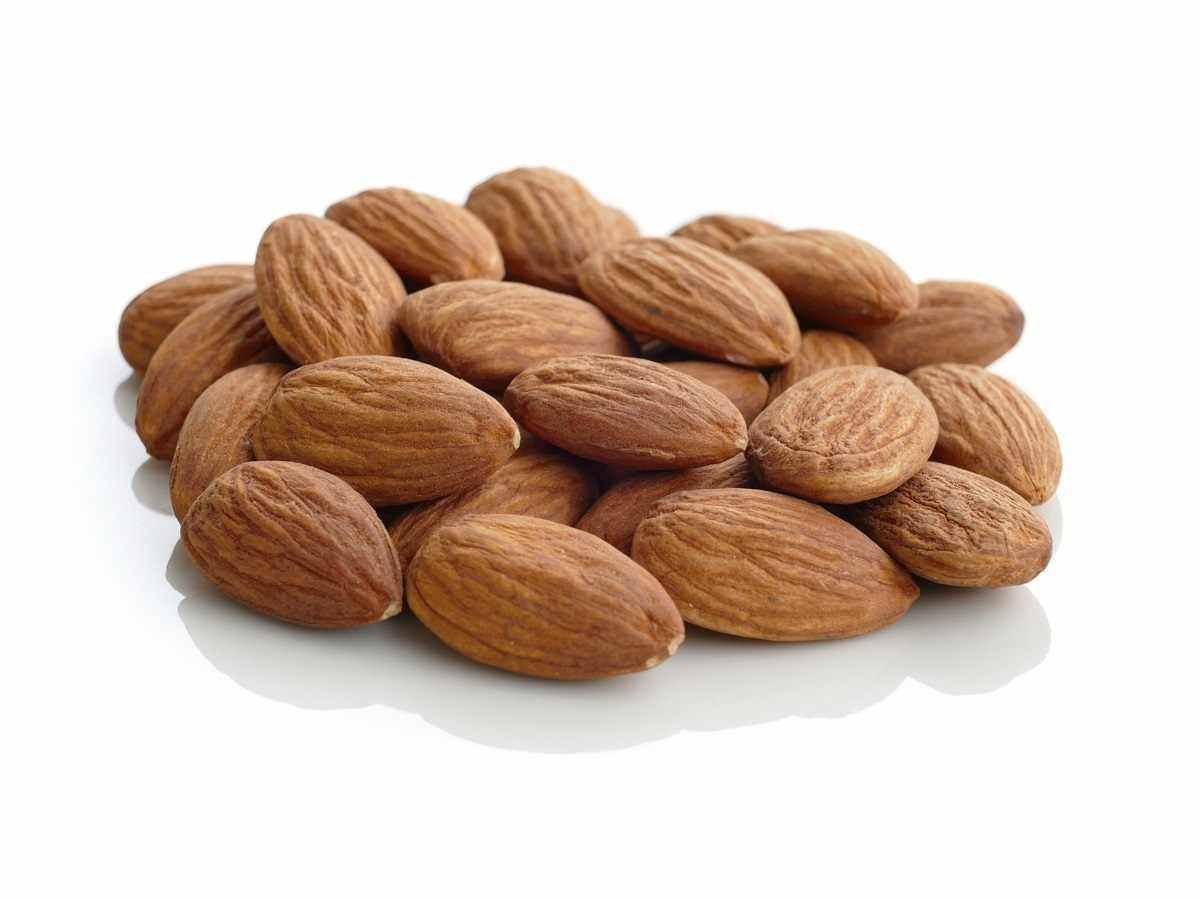 Миндаль темный